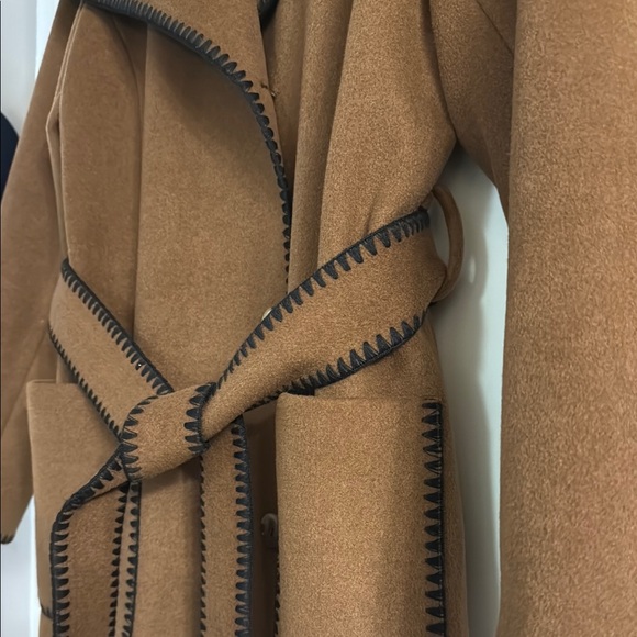Elegant Brown Women's Coat - Picture 5 of 11